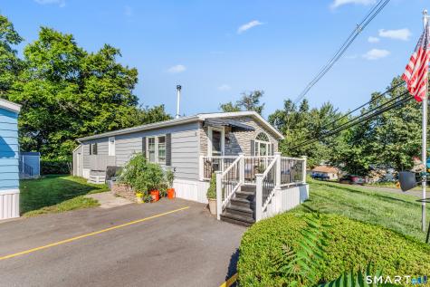 19 Laurel View Wallingford CT 06492
