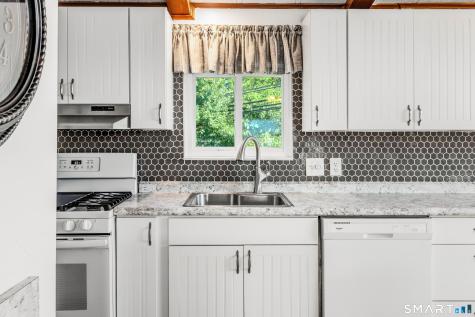 19 Laurel View Wallingford CT 06492