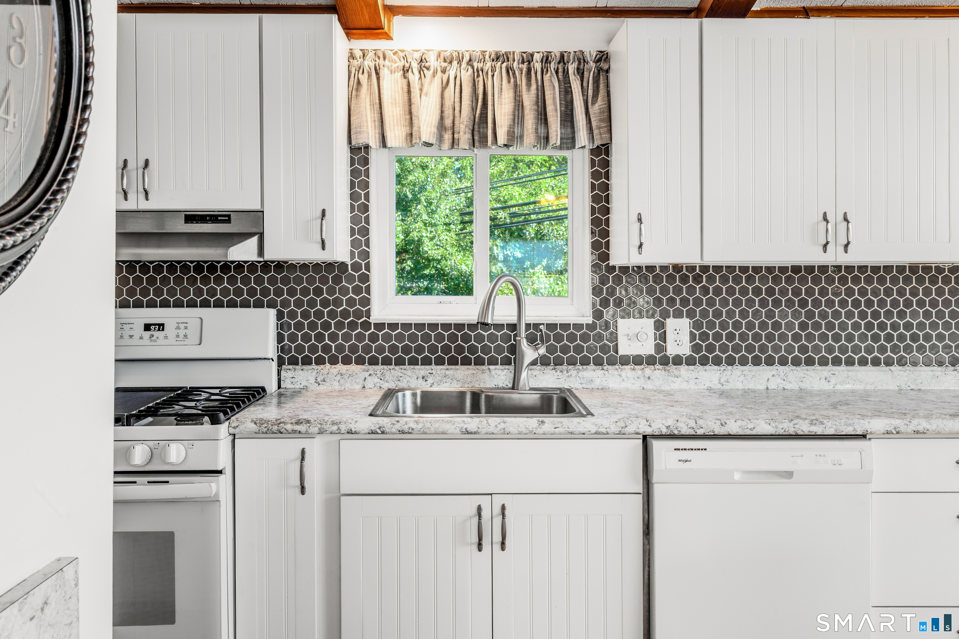 19 Laurel View Wallingford CT 06492