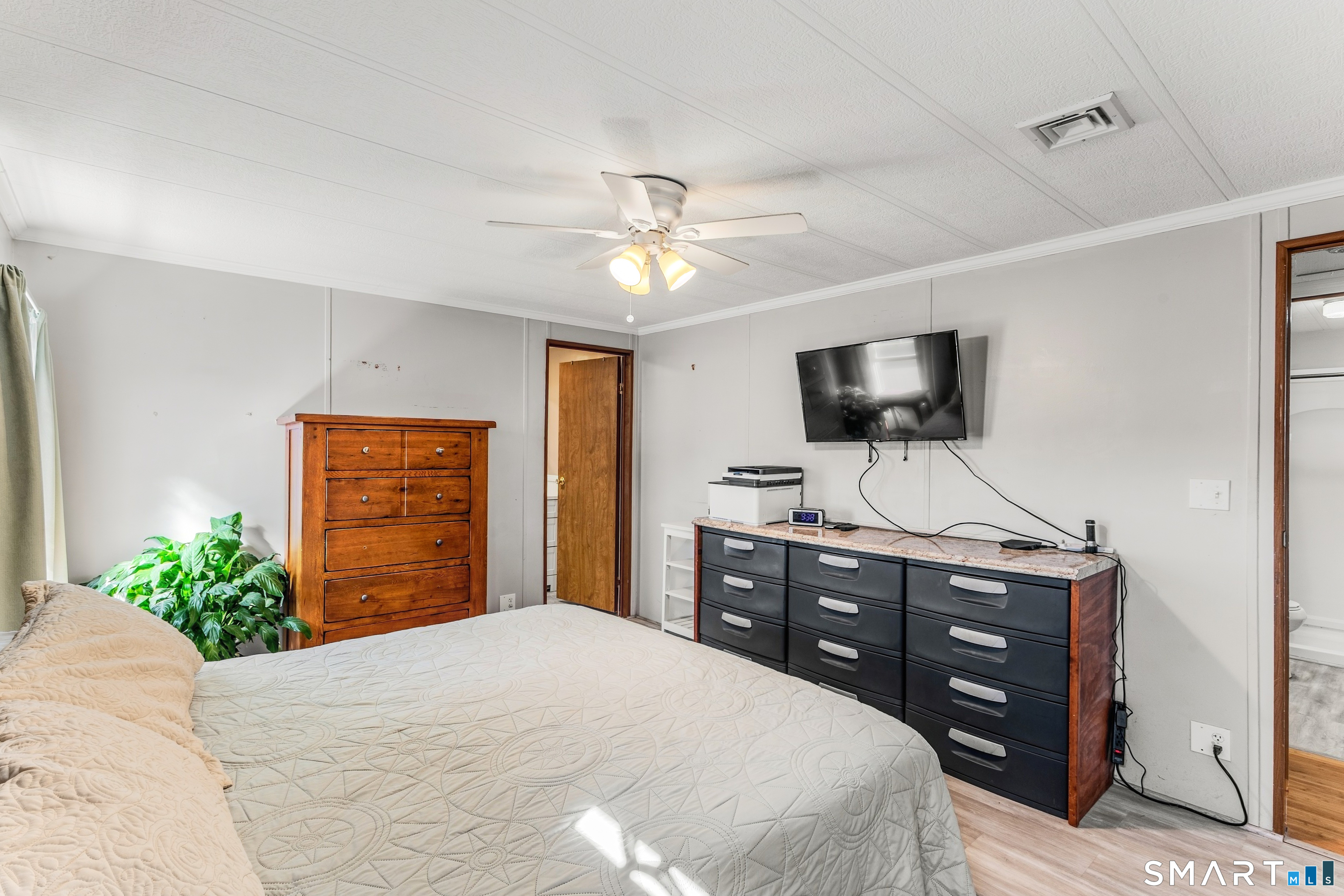 19 Laurel View Wallingford CT 06492