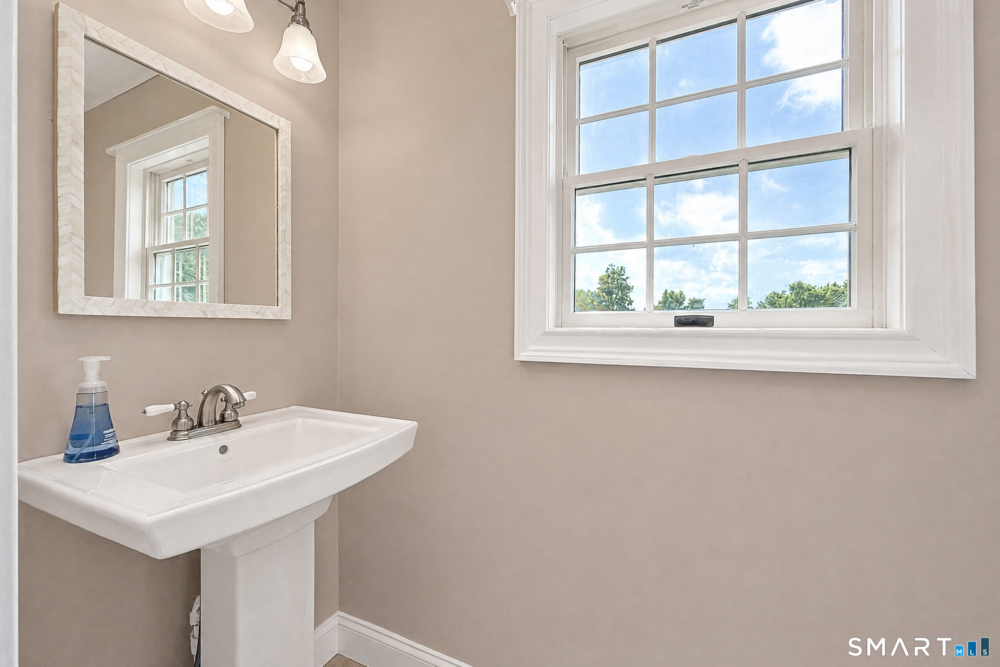 42-B Great Ring Road Newtown CT 06482