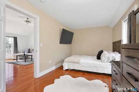 42-B Great Ring Road Newtown CT 06482