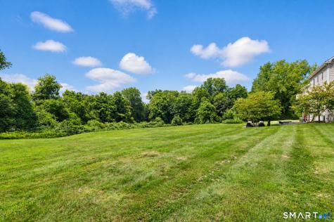 42-B Great Ring Road Newtown CT 06482