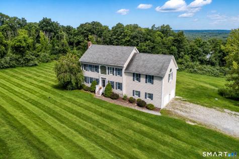 42-B Great Ring Road Newtown CT 06482