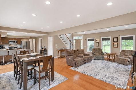 42-B Great Ring Road Newtown CT 06482