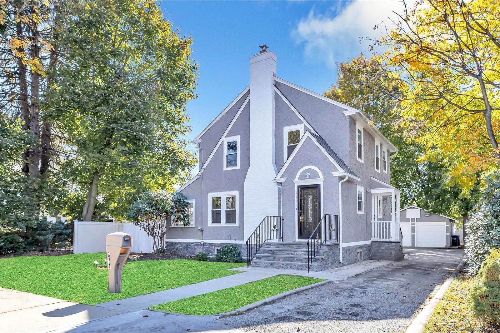 374 Mapledale Place Bridgeport CT 06610