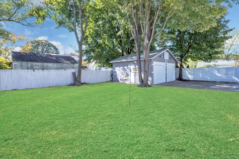 374 Mapledale Place Bridgeport CT 06610