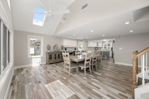 56 Columbus Avenue Old Lyme CT 06371