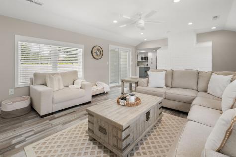 56 Columbus Avenue Old Lyme CT 06371