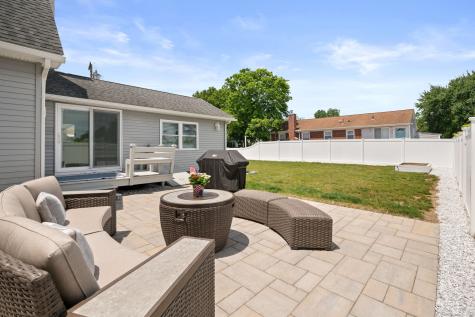 56 Columbus Avenue Old Lyme CT 06371