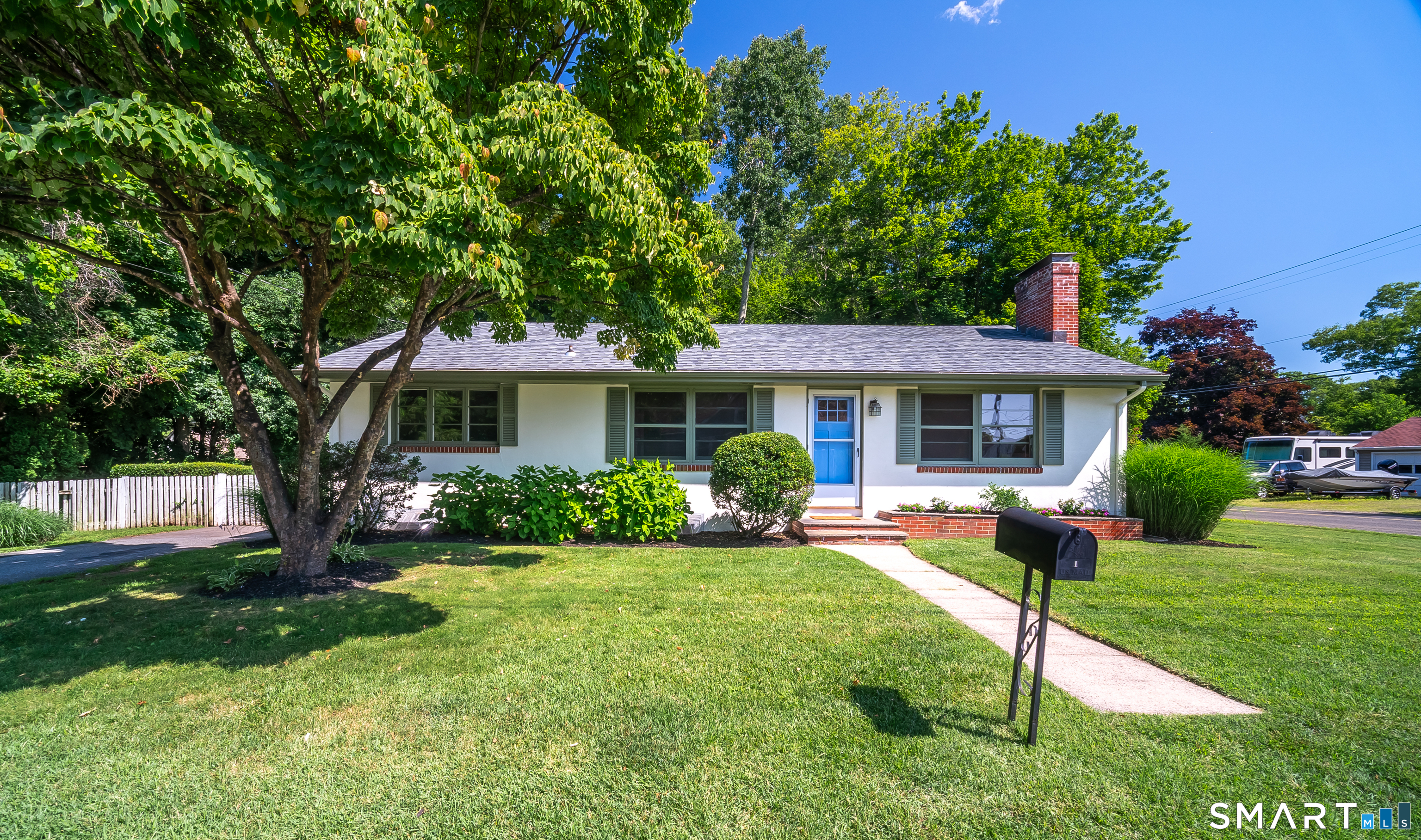 1 Gamma Avenue Old Lyme CT 06371