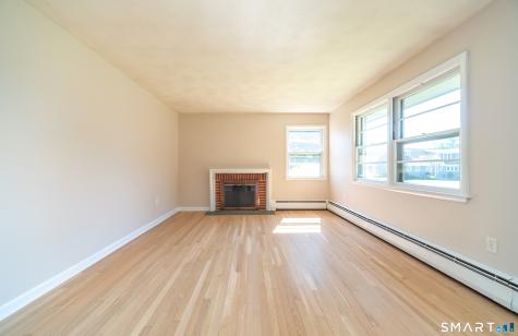 1 Gamma Avenue Old Lyme CT 06371