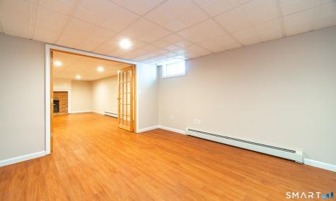 1 Gamma Avenue Old Lyme CT 06371