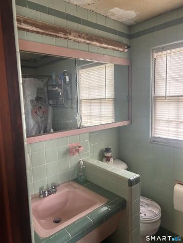 57 Curtiss Street Naugatuck CT 06770