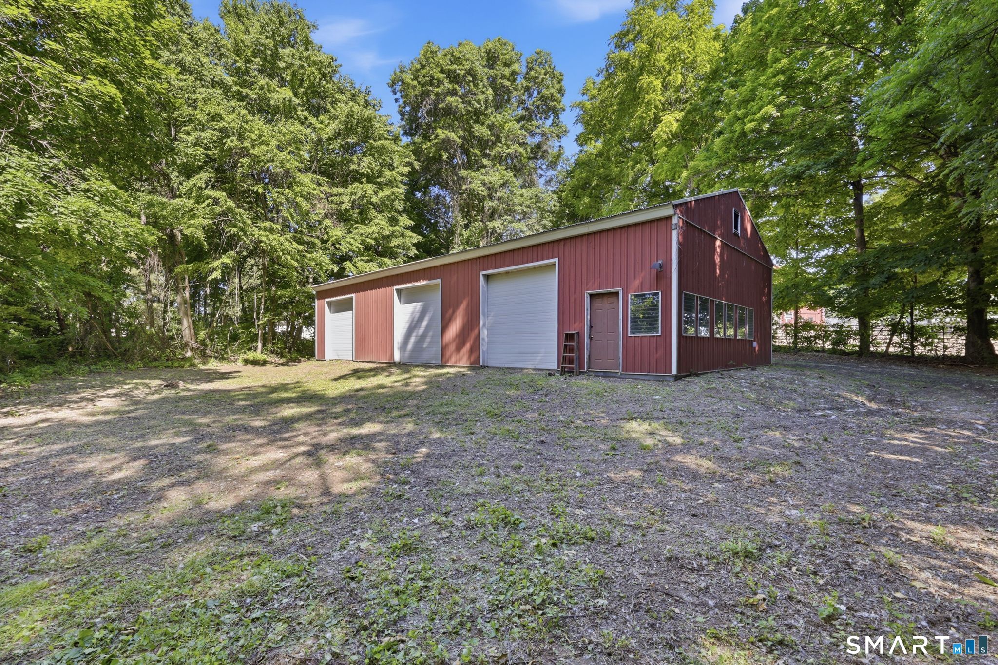 174 South Grand Street Suffield CT 06093