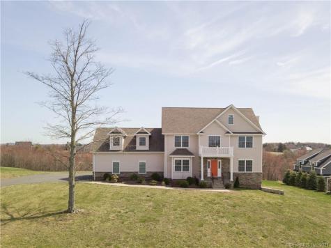 243 Bayview Circle Watertown CT 06795