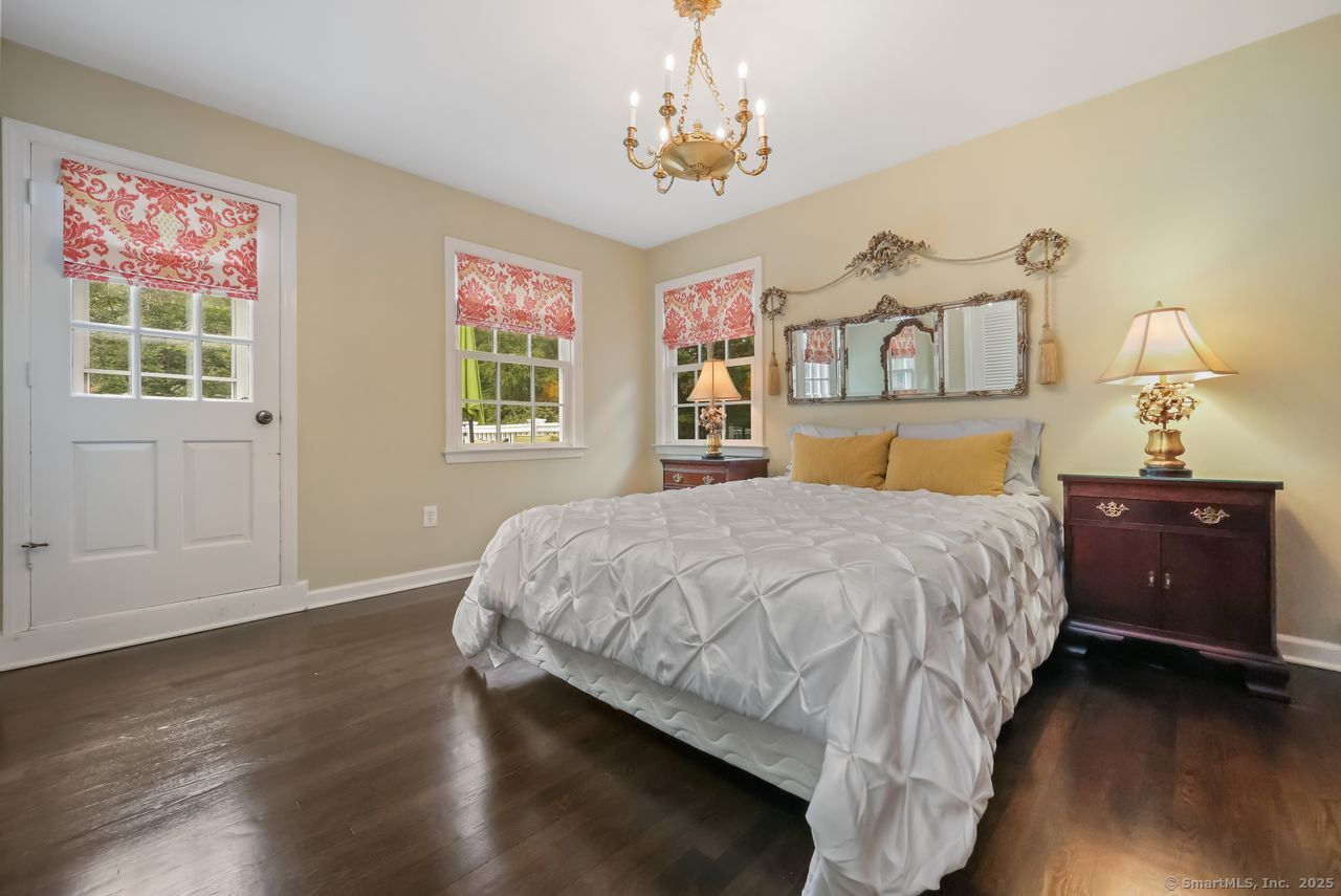 176 Logan Road New Canaan CT 06840