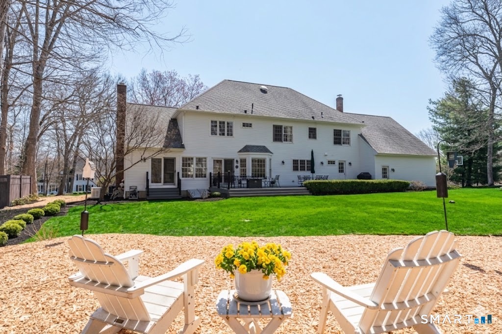 11 Silo Hill Madison CT 06443