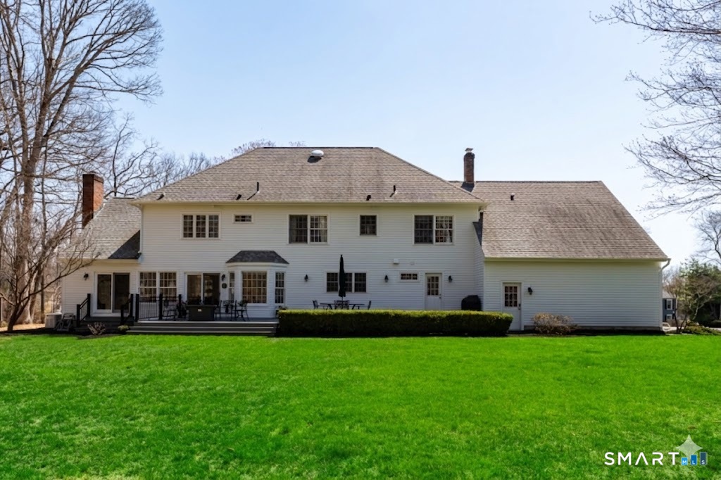 11 Silo Hill Madison CT 06443
