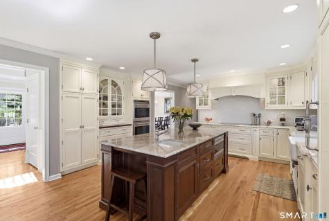 11 Silo Hill Madison CT 06443