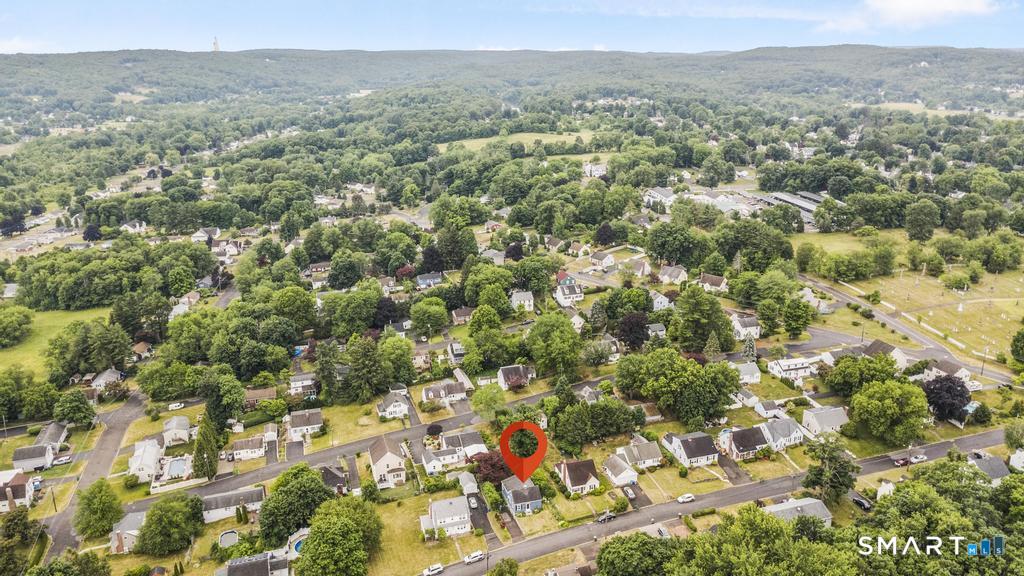 65 Deerfield Avenue Middletown CT 06457