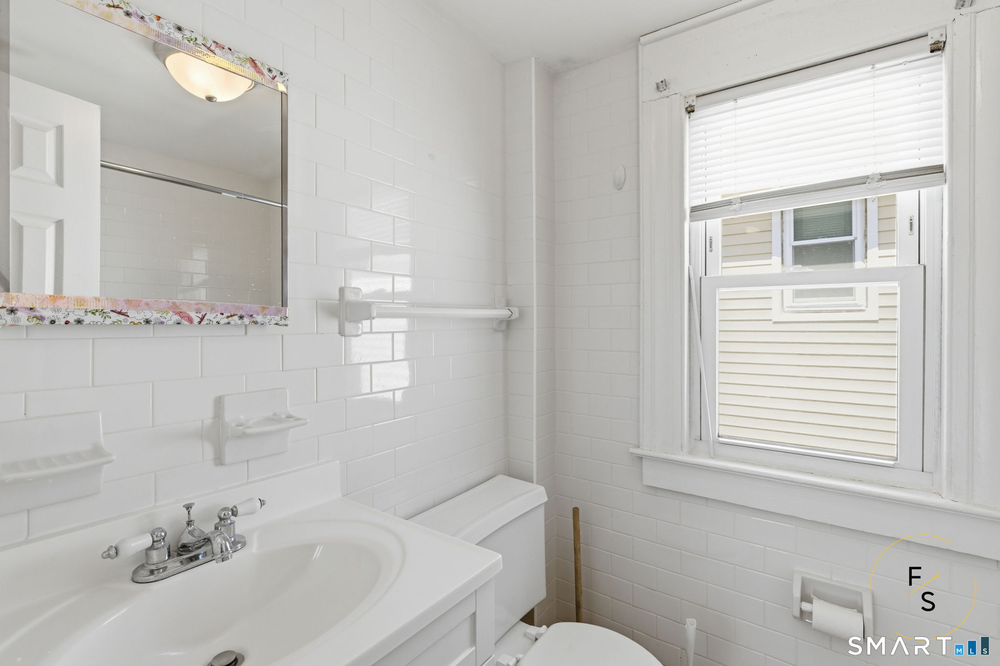 32 Lawrence Avenue Milford CT 06460