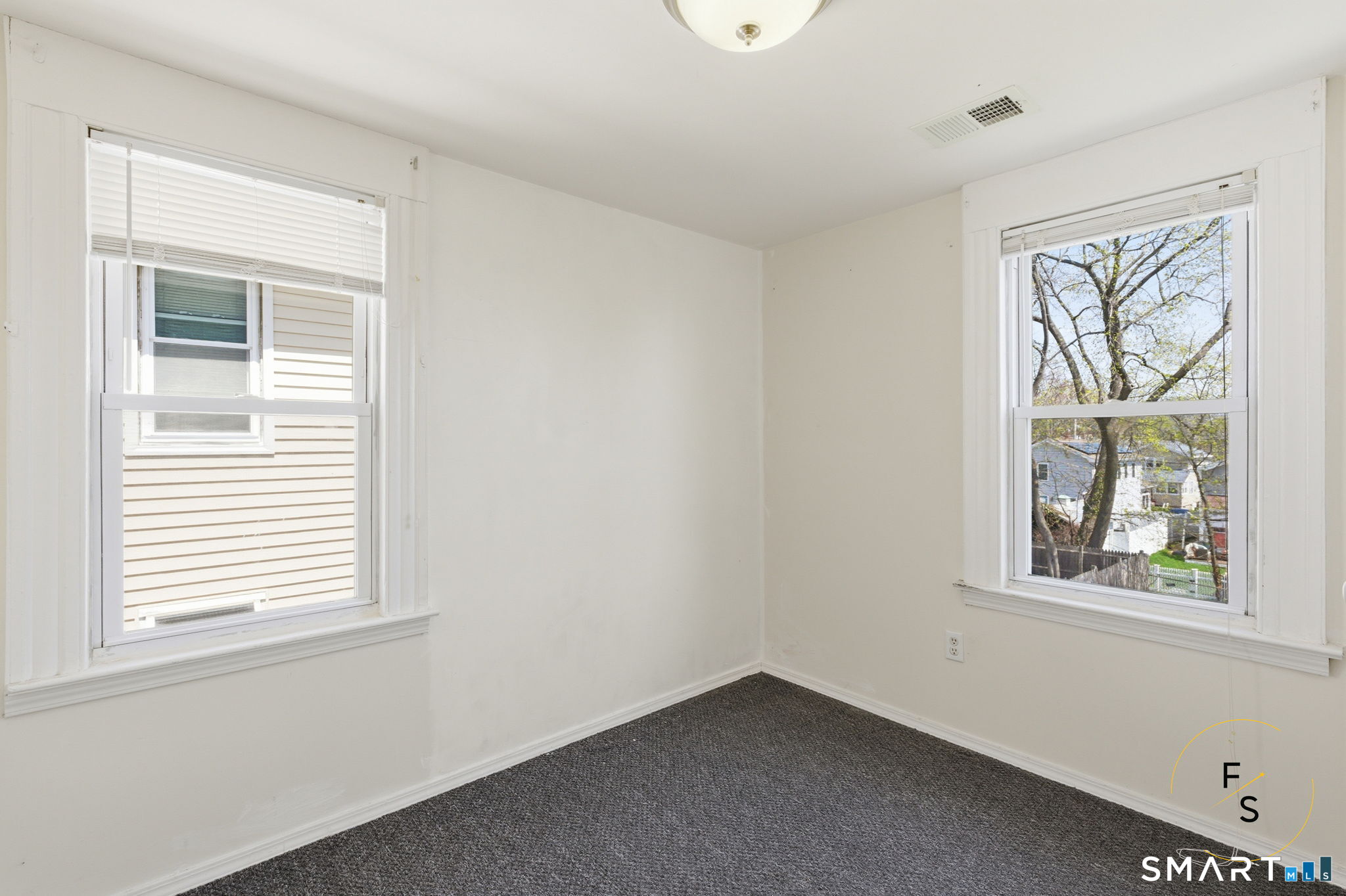32 Lawrence Avenue Milford CT 06460