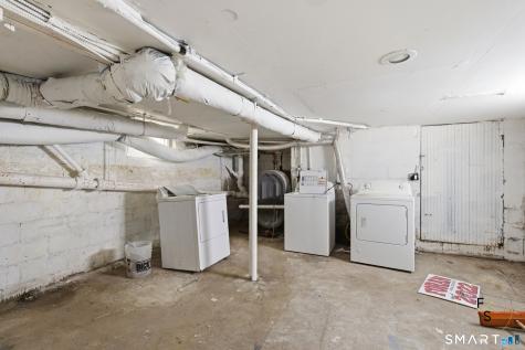 32 Lawrence Avenue Milford CT 06460