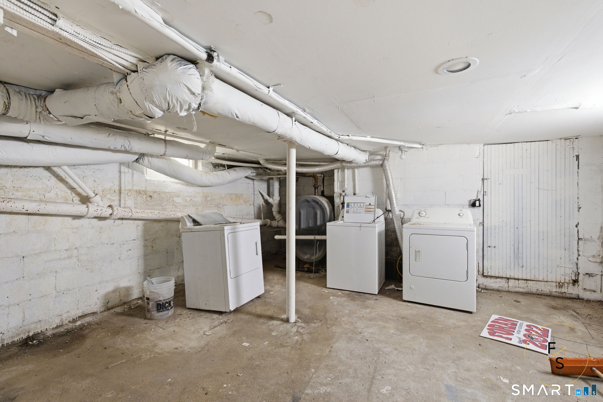 32 Lawrence Avenue Milford CT 06460