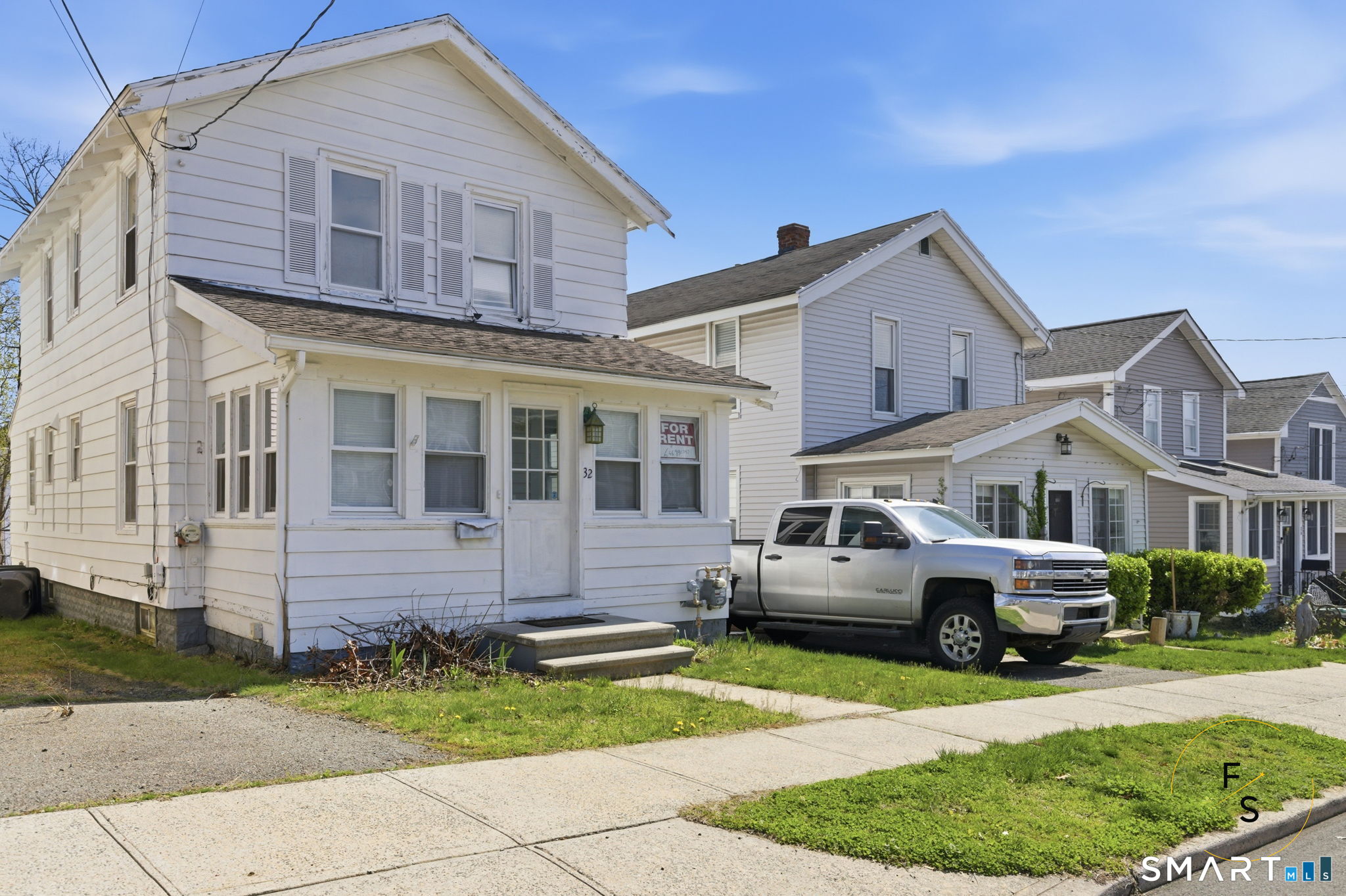 32 Lawrence Avenue Milford CT 06460