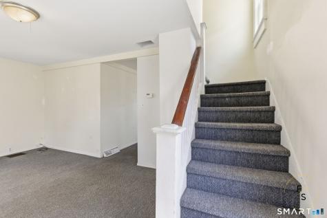 32 Lawrence Avenue Milford CT 06460