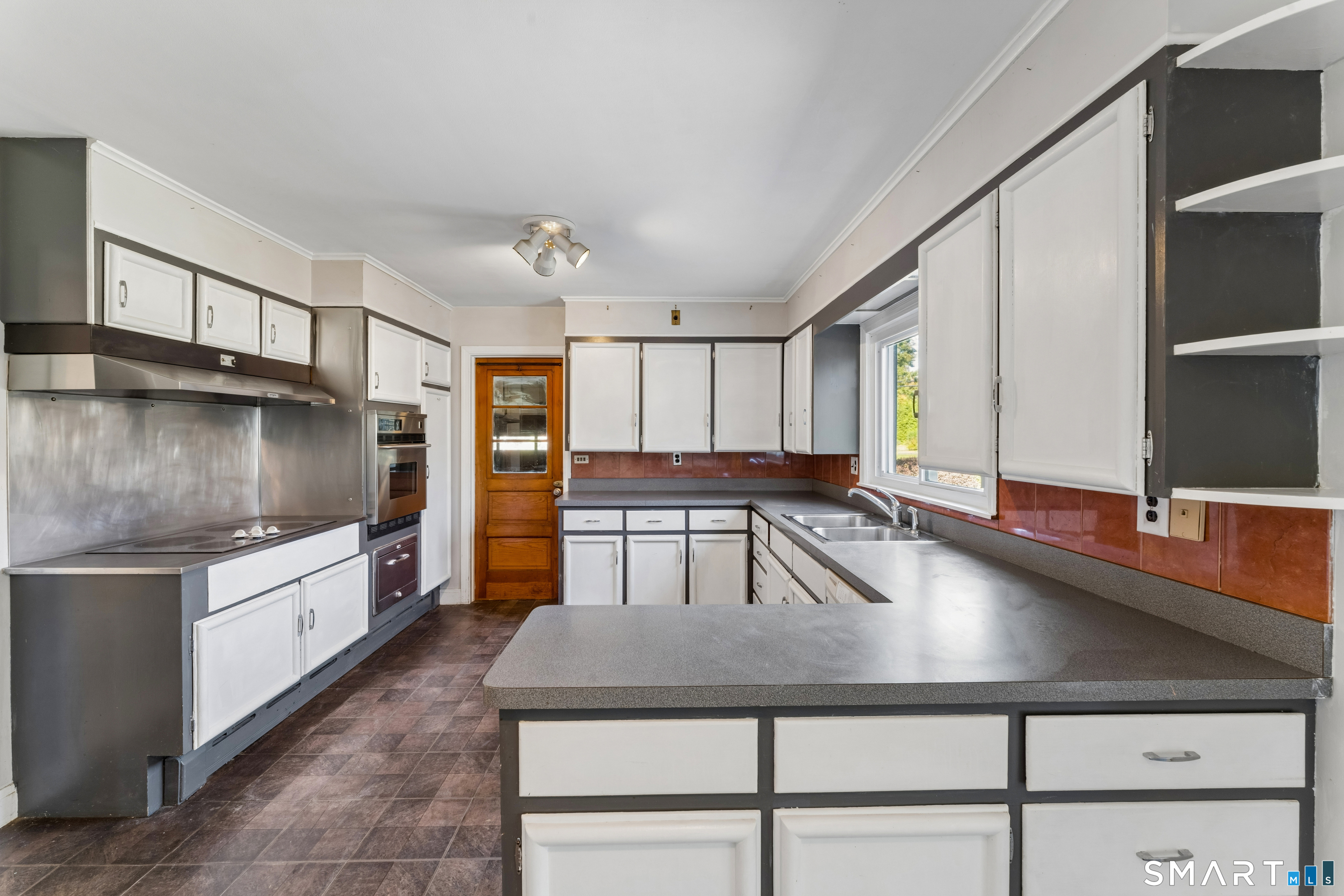 23 Beech Tree Road Brookfield CT 06804