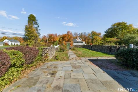 23 Beech Tree Road Brookfield CT 06804