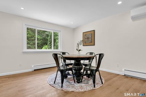 31 Hollow Brook Road Windsor CT 06095