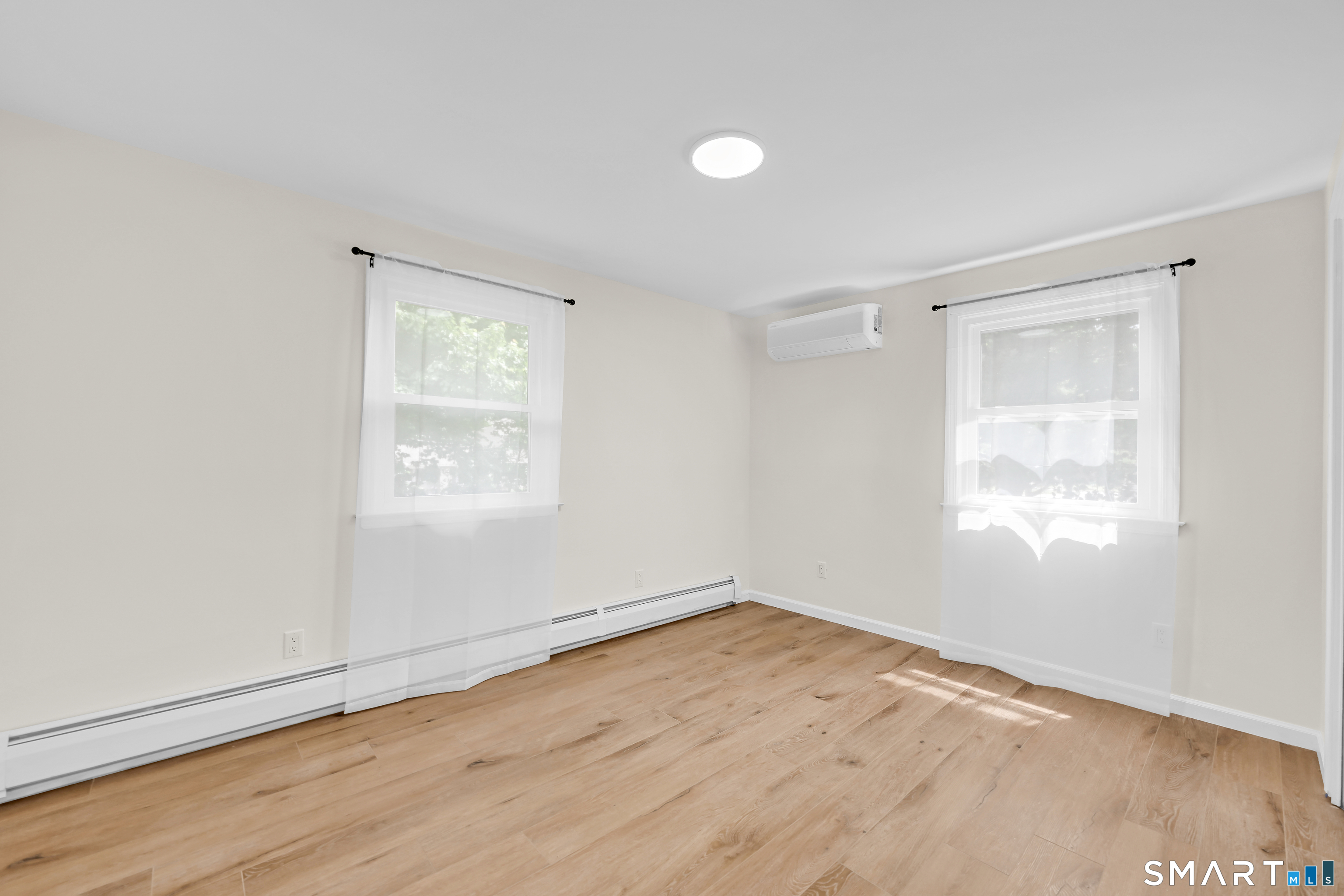 31 Hollow Brook Road Windsor CT 06095