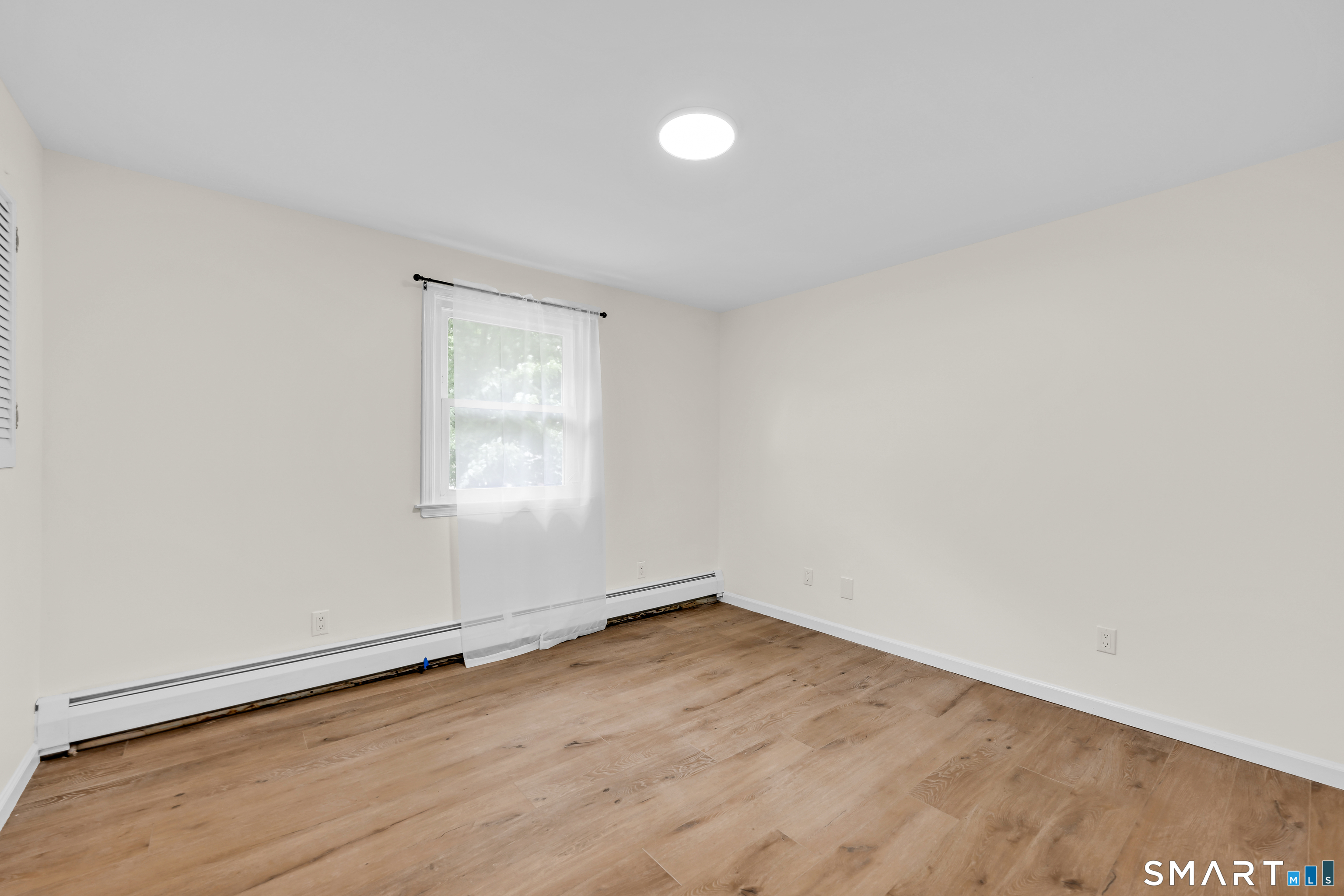 31 Hollow Brook Road Windsor CT 06095