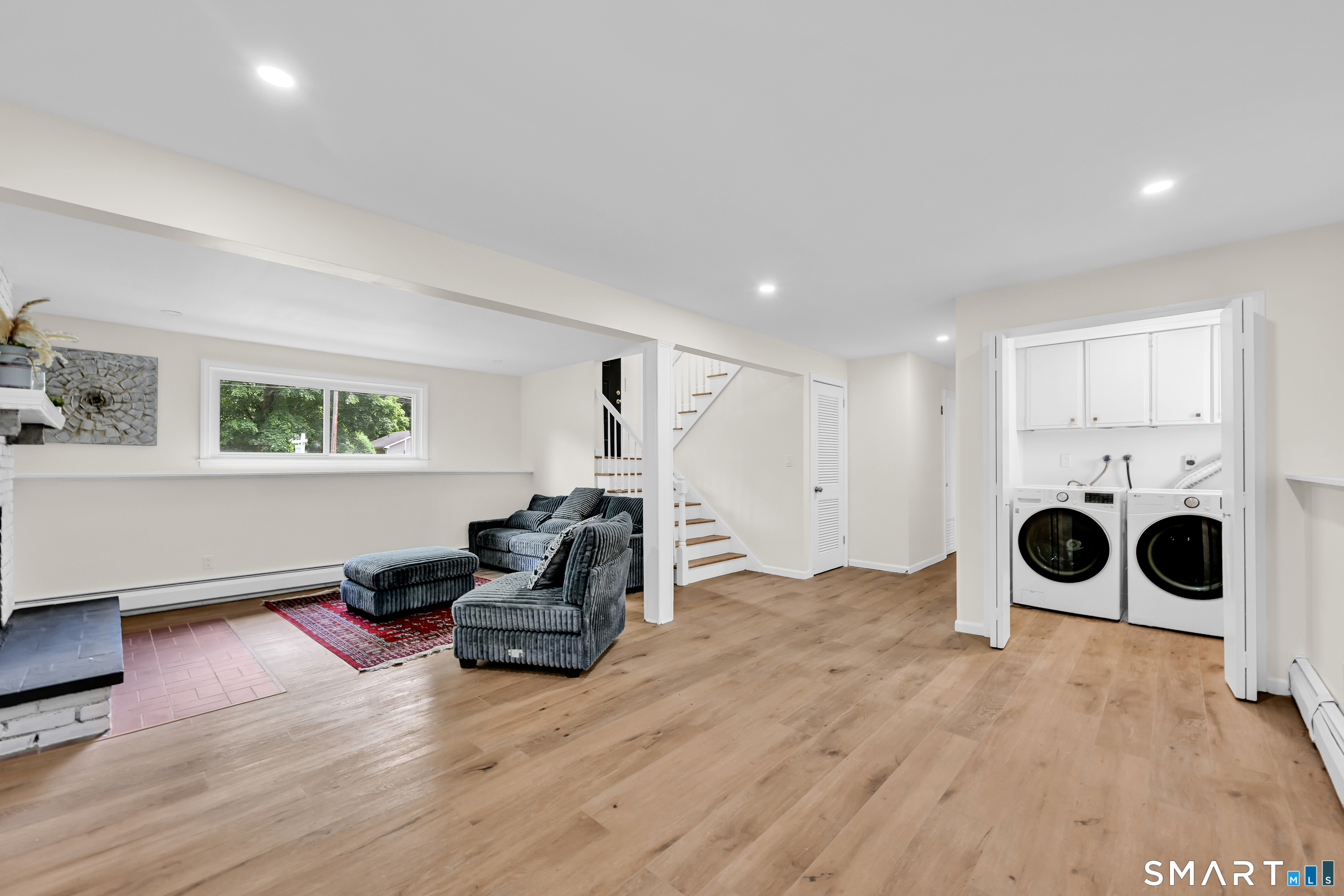 31 Hollow Brook Road Windsor CT 06095
