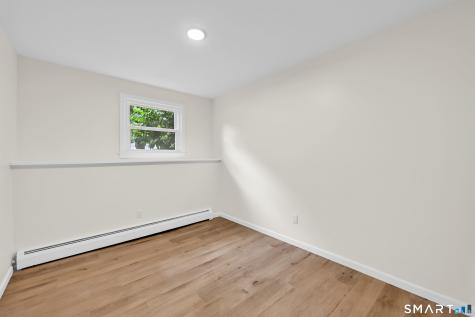 31 Hollow Brook Road Windsor CT 06095