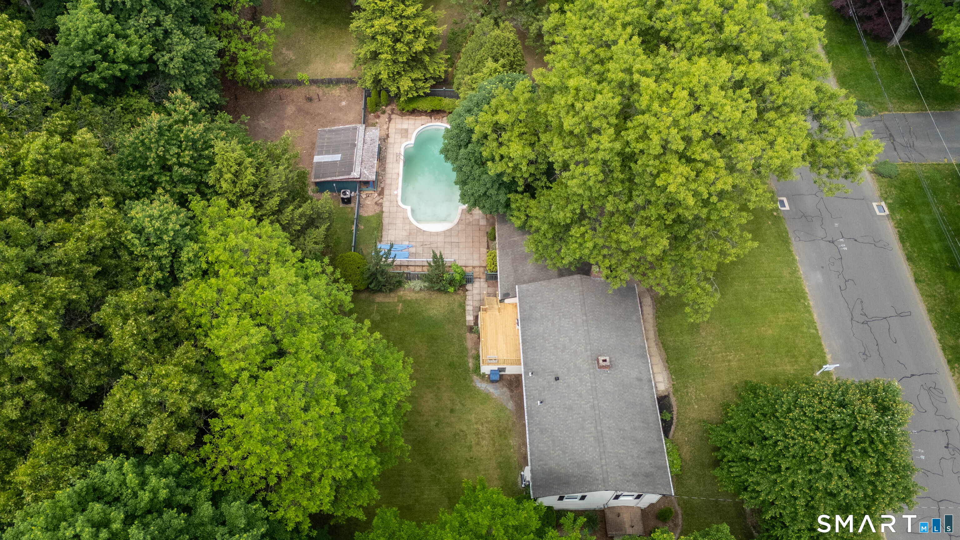 31 Hollow Brook Road Windsor CT 06095