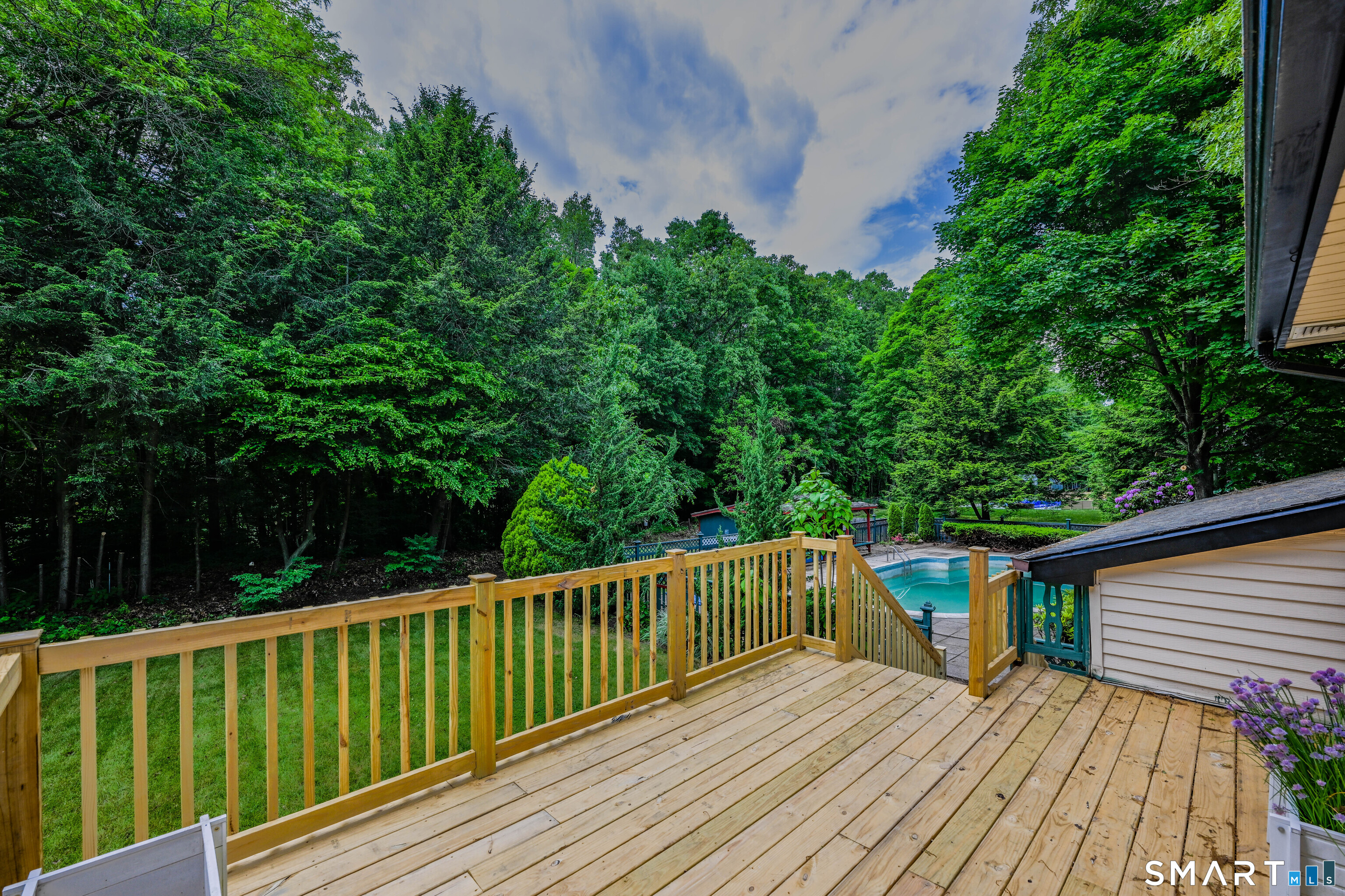 31 Hollow Brook Road Windsor CT 06095