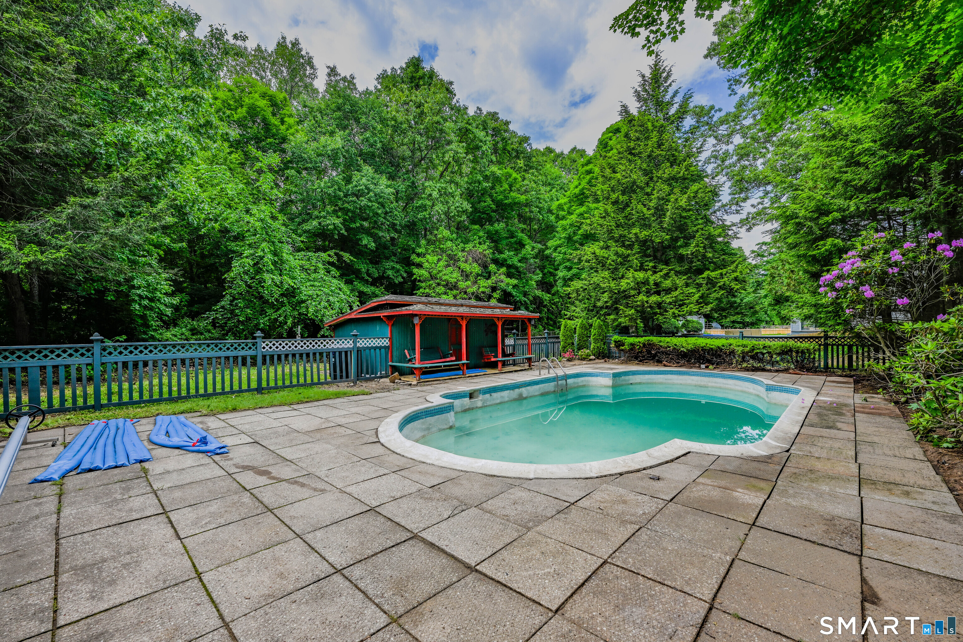 31 Hollow Brook Road Windsor CT 06095
