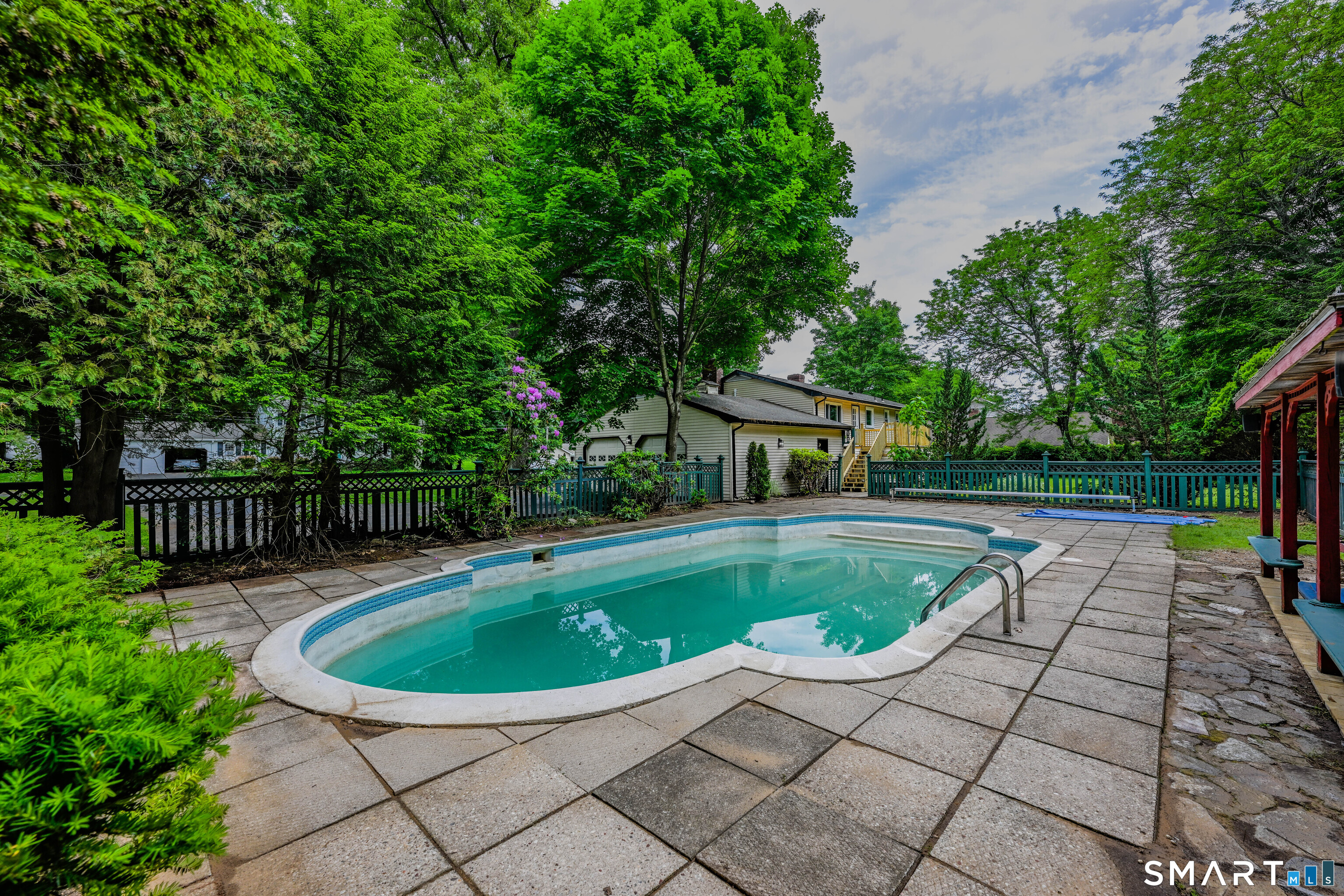 31 Hollow Brook Road Windsor CT 06095