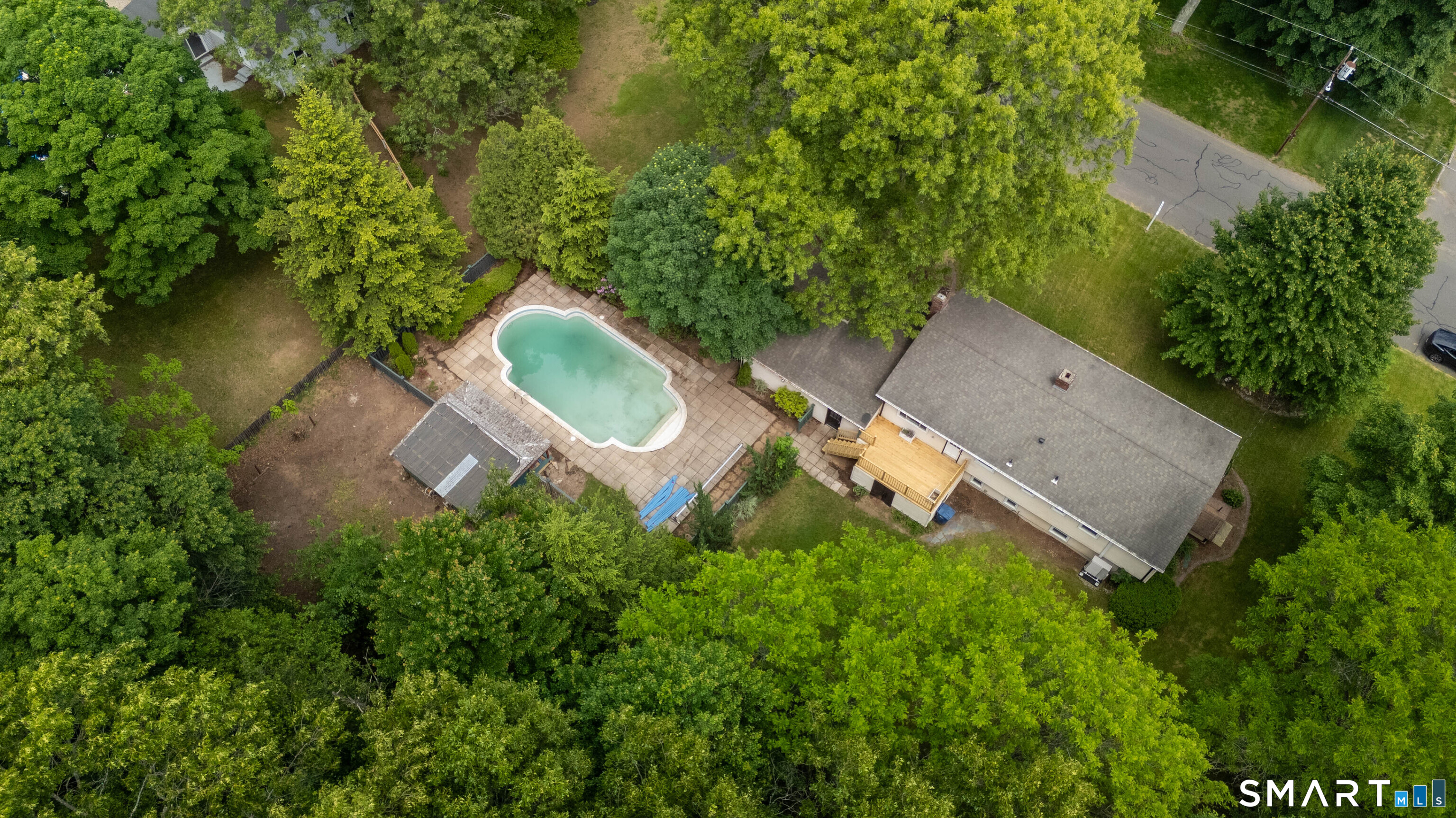 31 Hollow Brook Road Windsor CT 06095