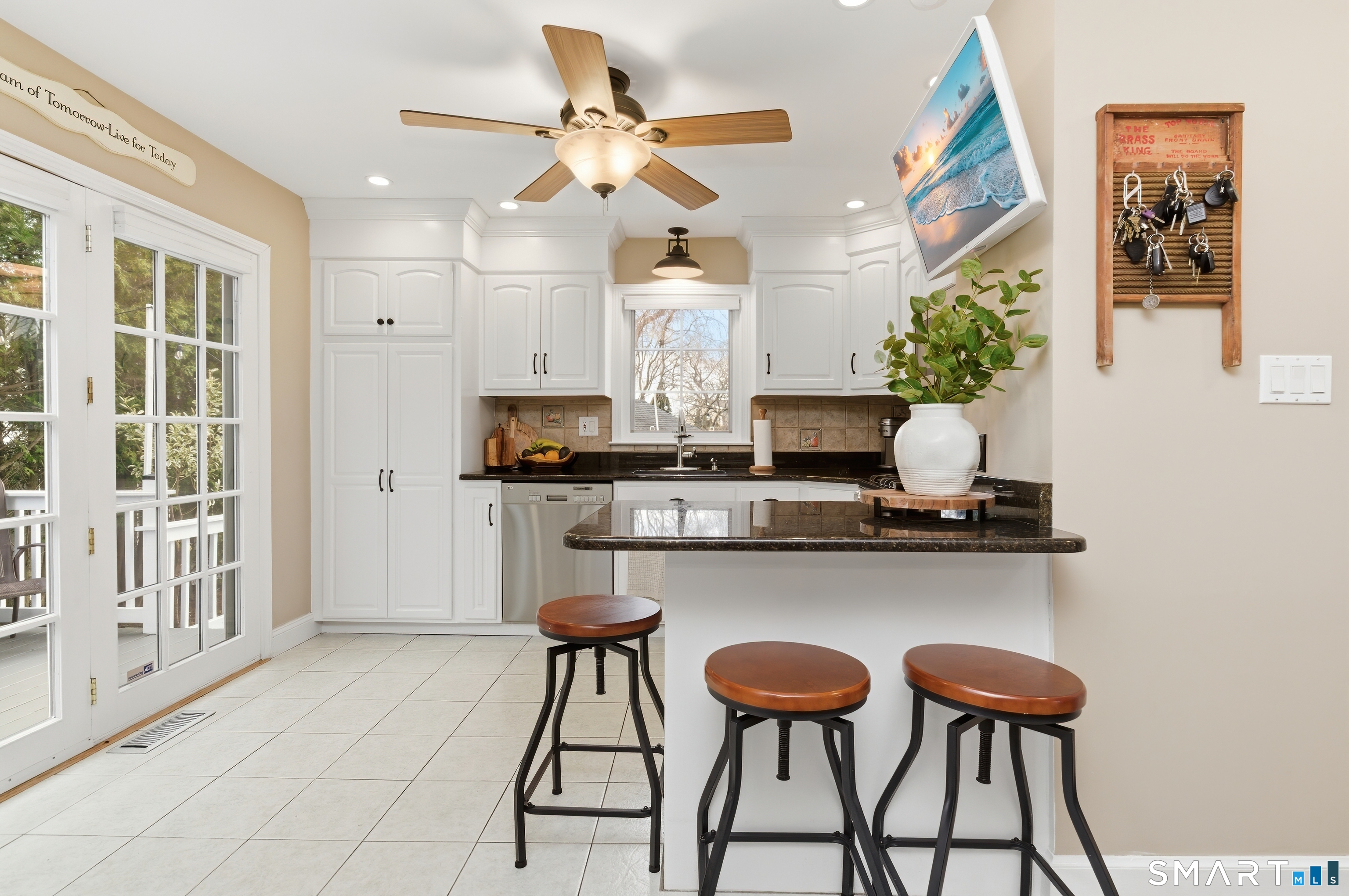 37 Dogwood Place Milford CT 06460