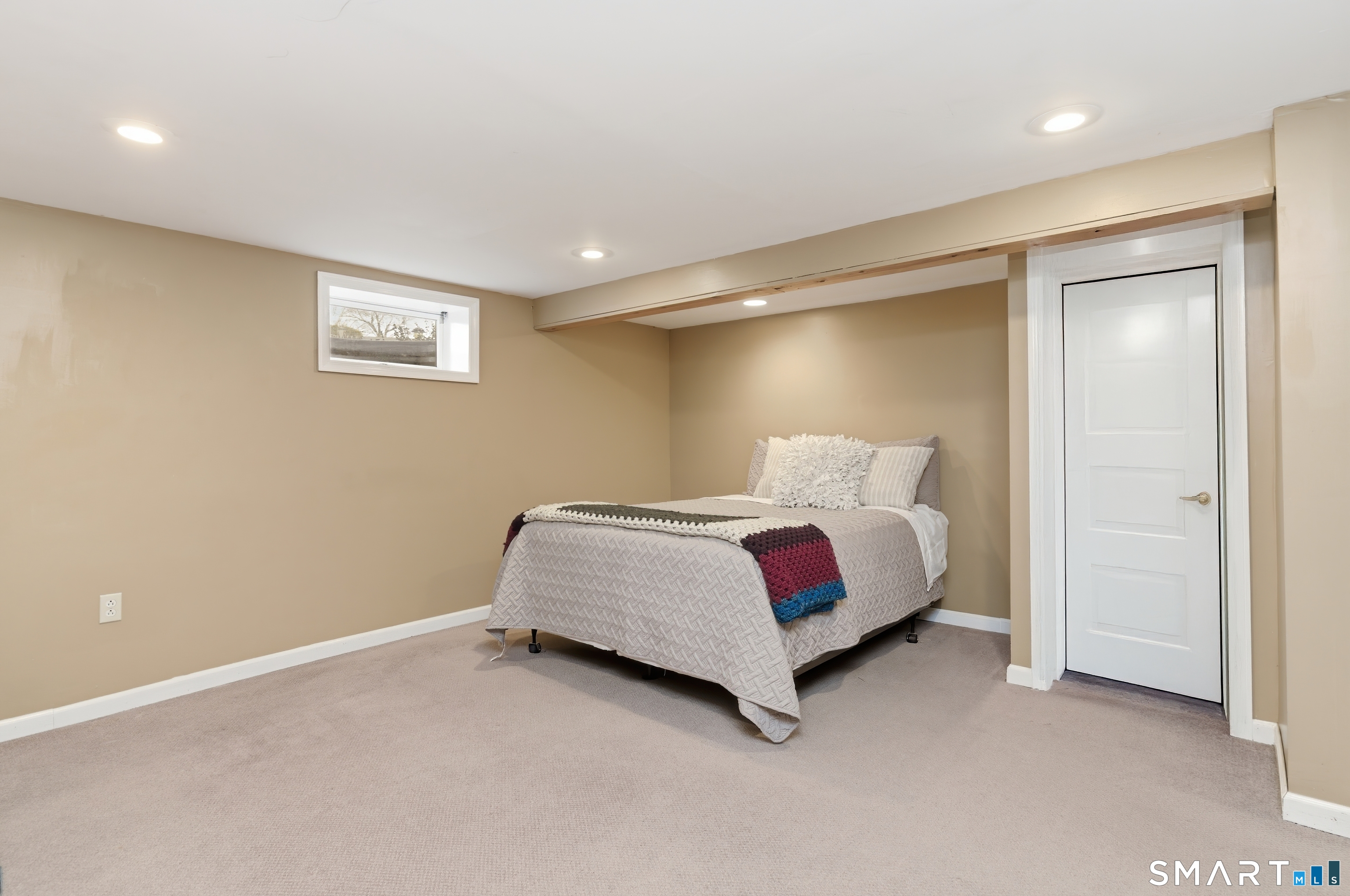 37 Dogwood Place Milford CT 06460