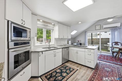 63 Glenbrook Road West Hartford CT 06107