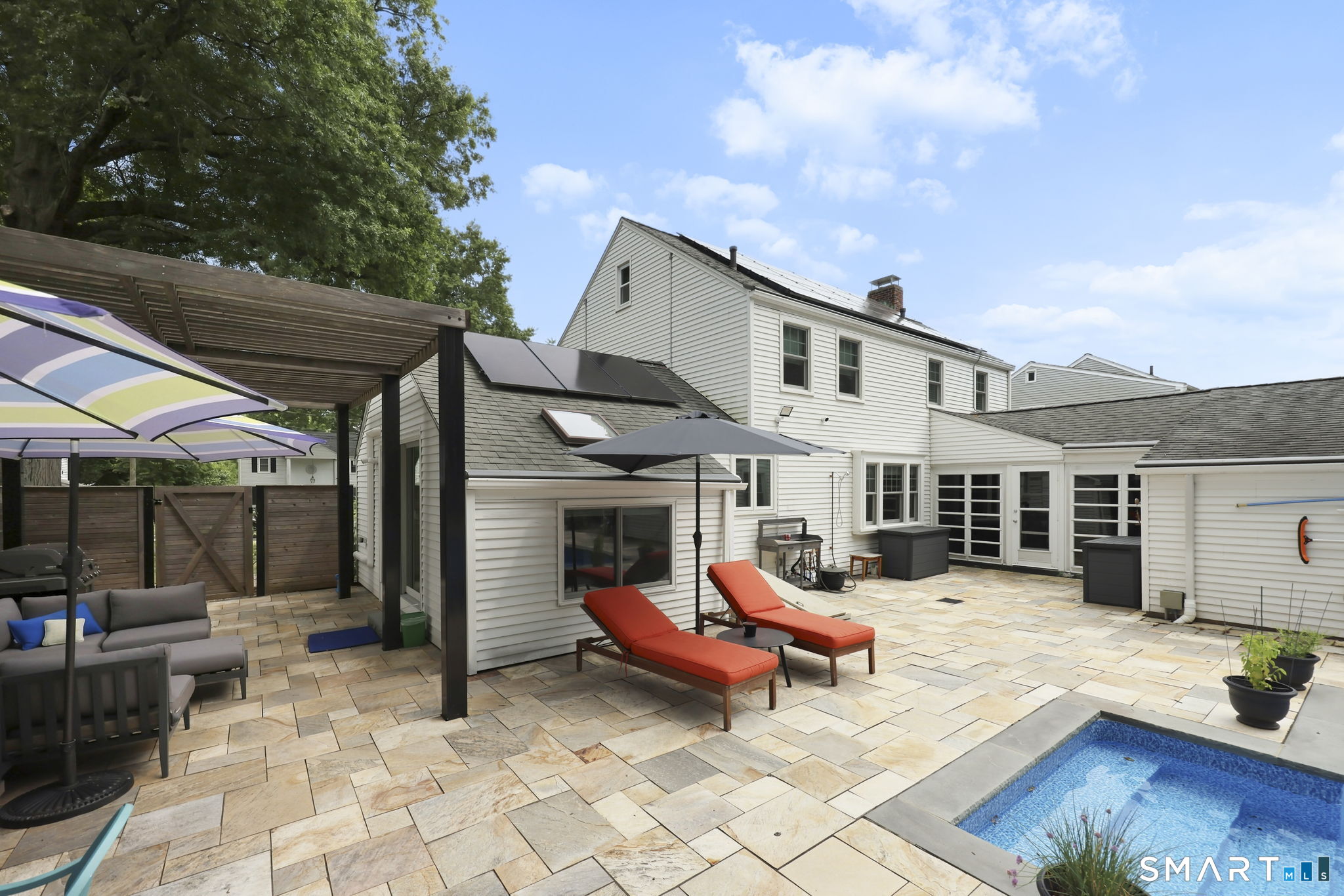 63 Glenbrook Road West Hartford CT 06107