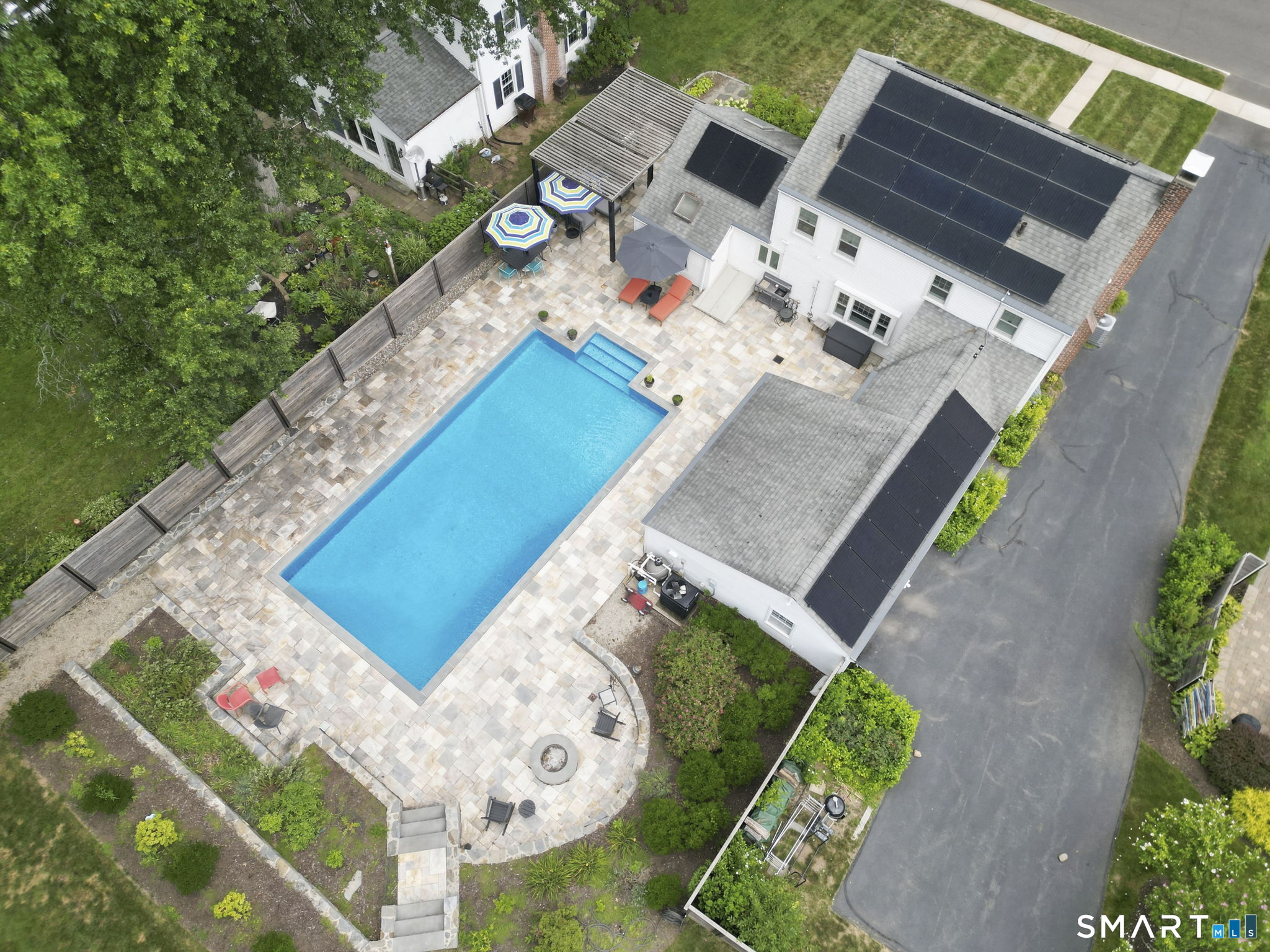 63 Glenbrook Road West Hartford CT 06107