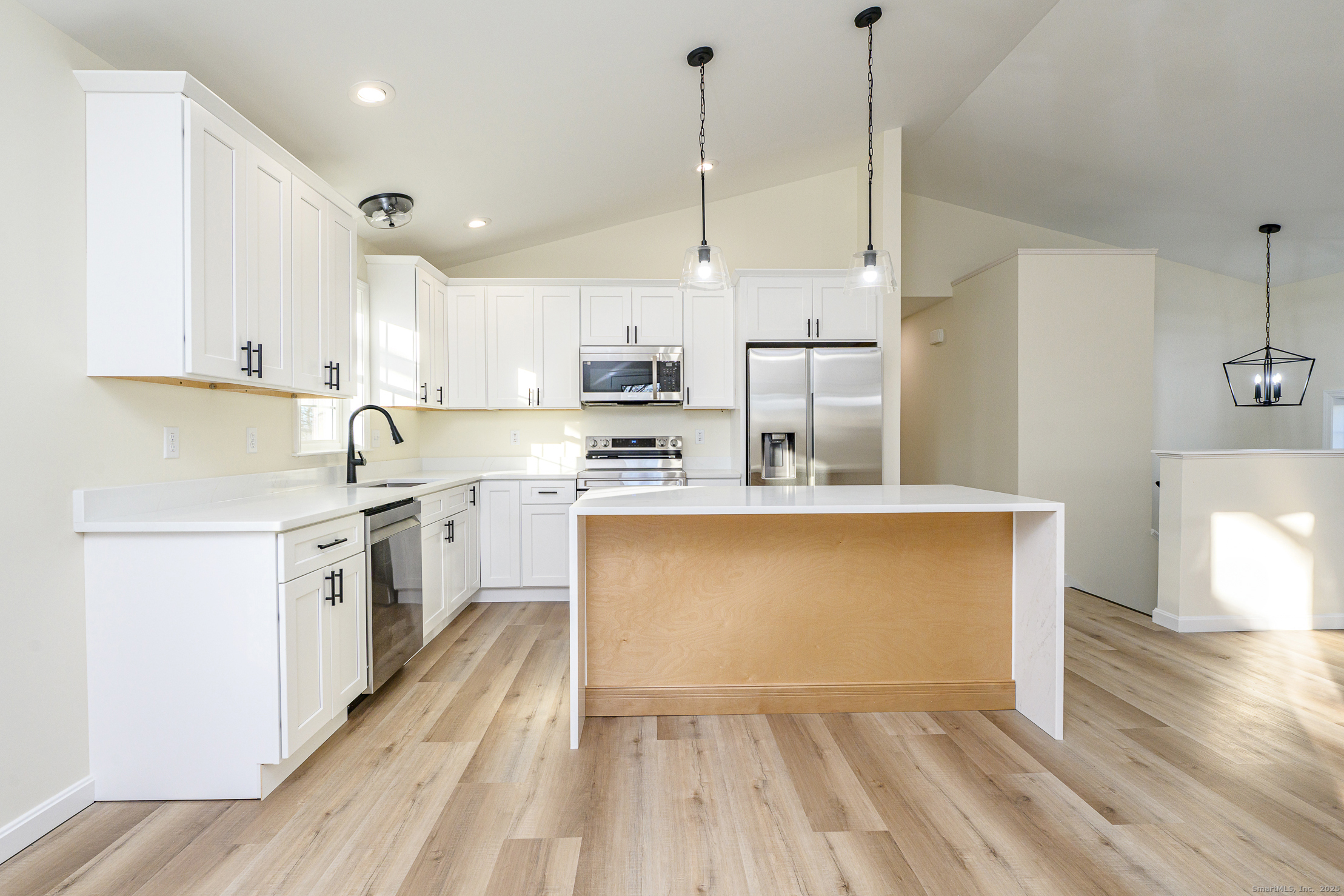 6 Prospect Street Putnam CT 06260