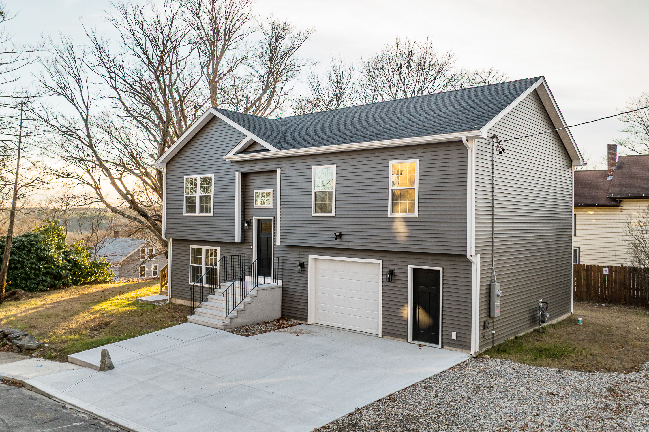 6 Prospect Street Putnam CT 06260